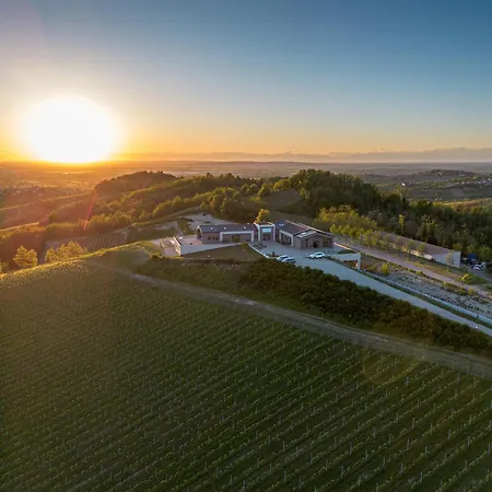 Orizzonti Vigneti Repetto 3* Sarezzano