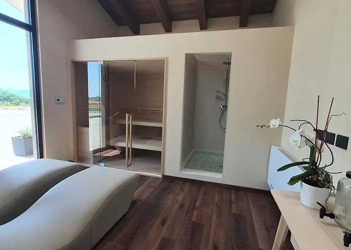 Orizzonti Vigneti Repetto 3* Sarezzano